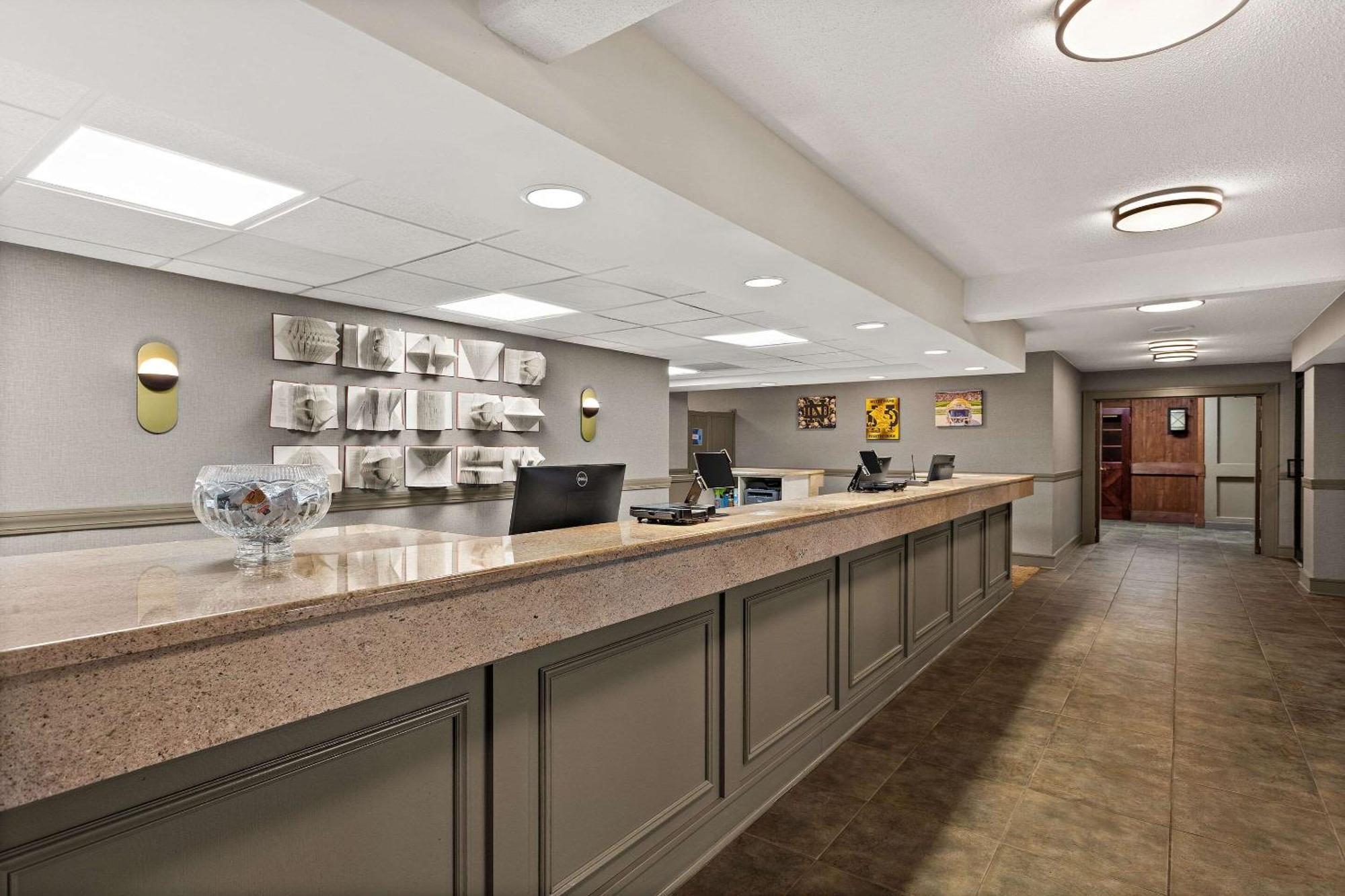 The Clover Hotel, Ascend Hotel Collection South Bend Dış mekan fotoğraf